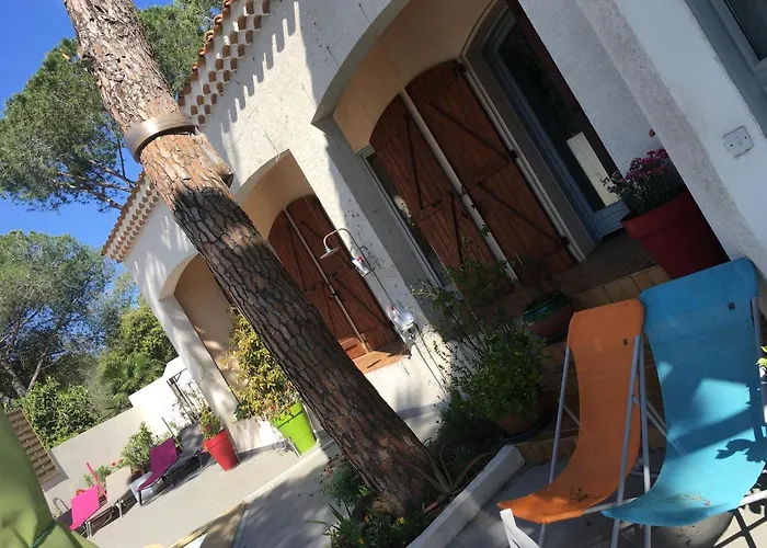 Bed & Breakfast Naturiste Paulana Agde