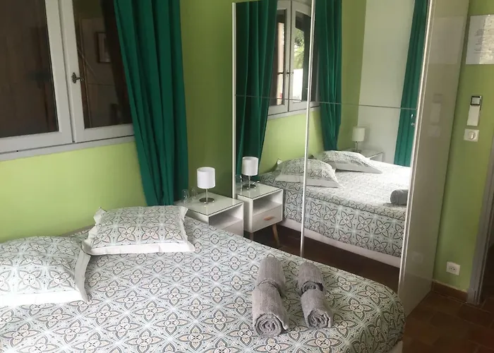 Bed & Breakfast Naturiste Paulana