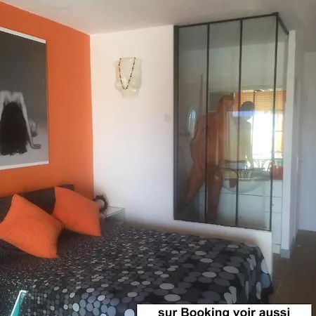 Naturiste Paulana Agde