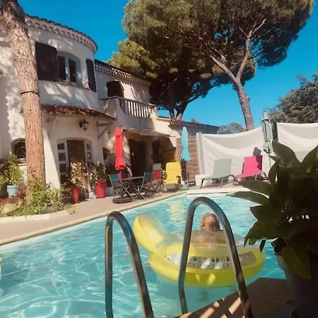 Couette-café Naturiste Paulana Agde