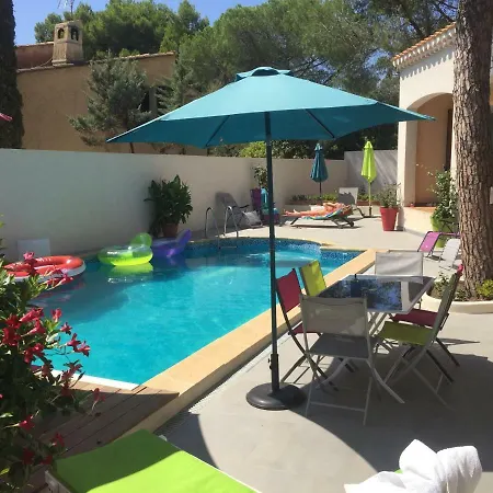 Naturiste Paulana 2*